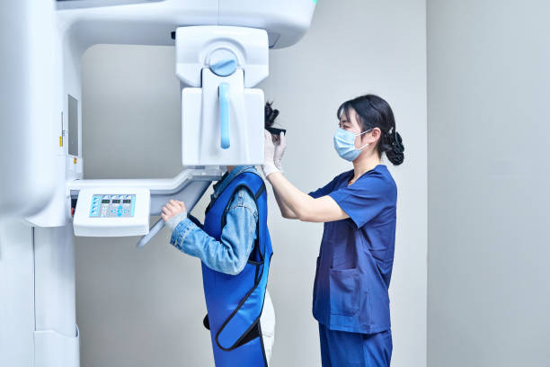 Best Emergency Dental Care for Broken or Chipped Teeth in Plainedge, NY